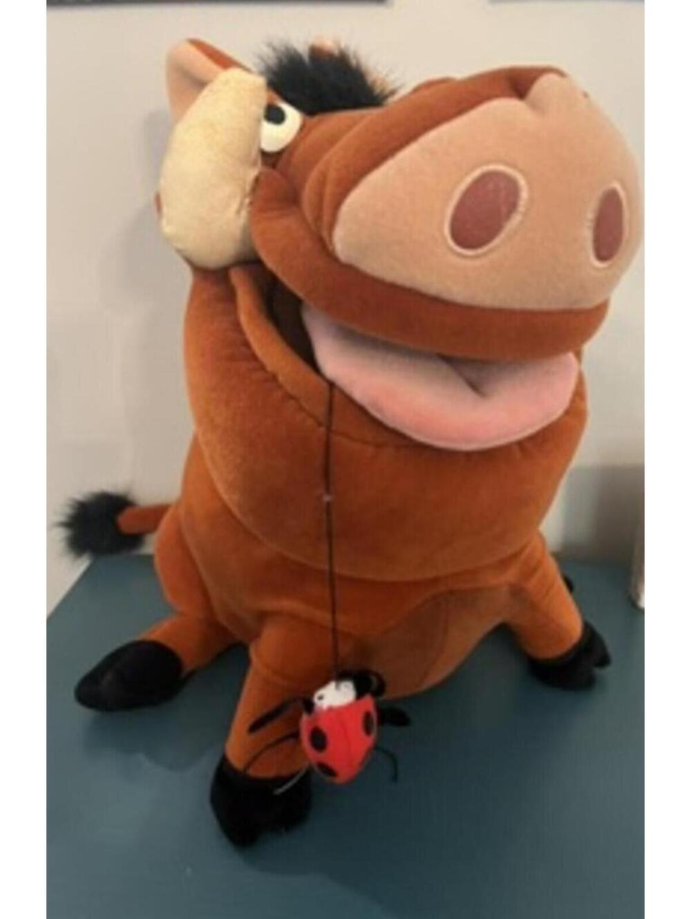 VTG Disney  Exclusive 14"The Lion King Large Pumbaa Plush W/ Ladybug